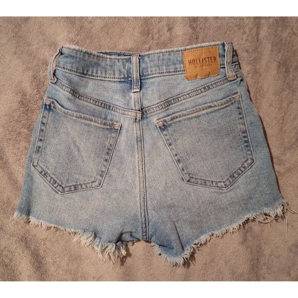 HOLLISTER Ultra High Rise Mom Short Women Size 0 Jean Cutoffs Distressed - Picture 4 of 7